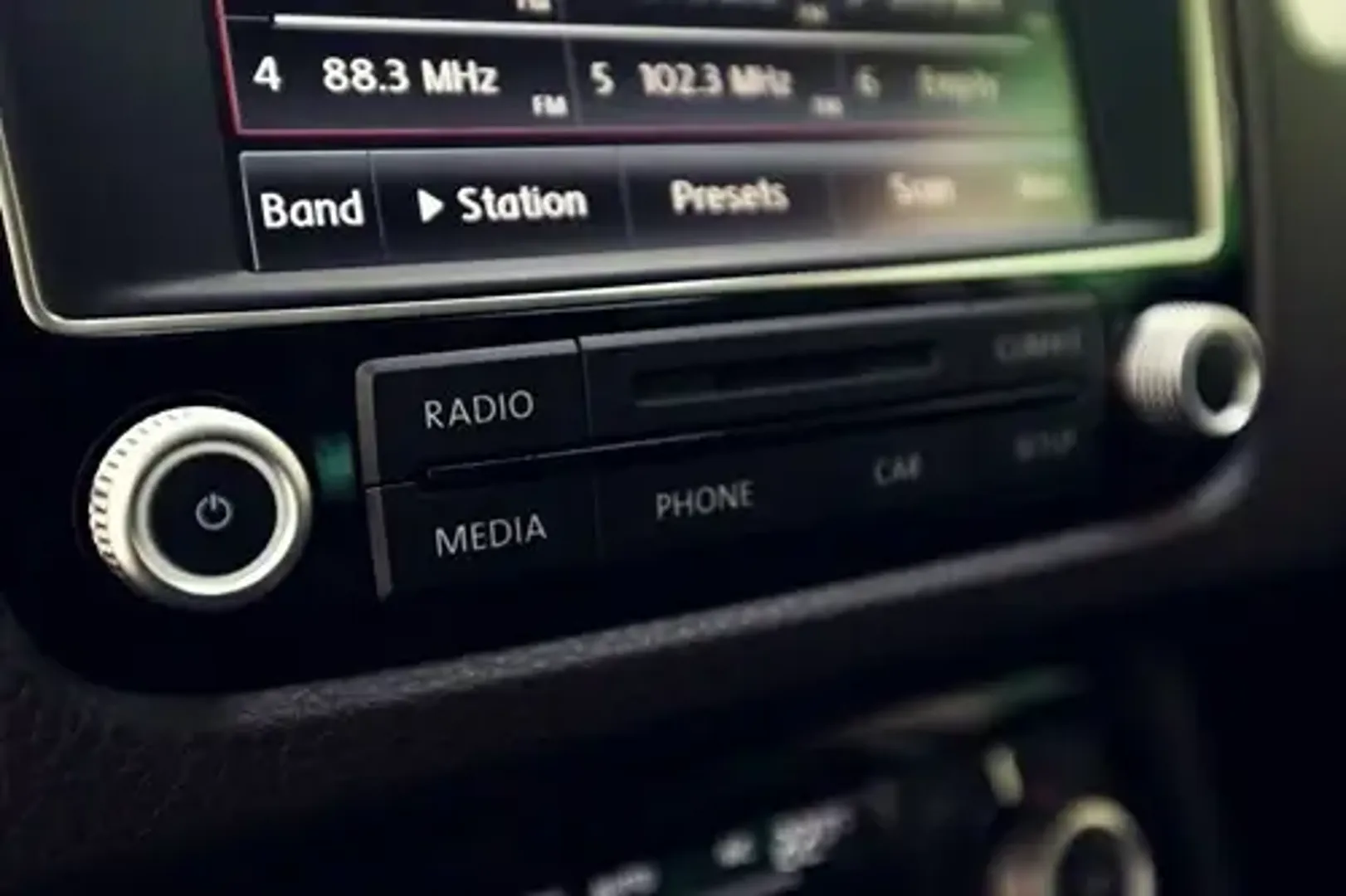 Car radio